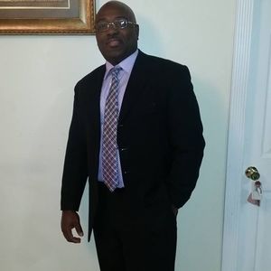 Meet your Posher, Pierre